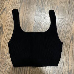 Babaton sculpt knit ribbed crop tank